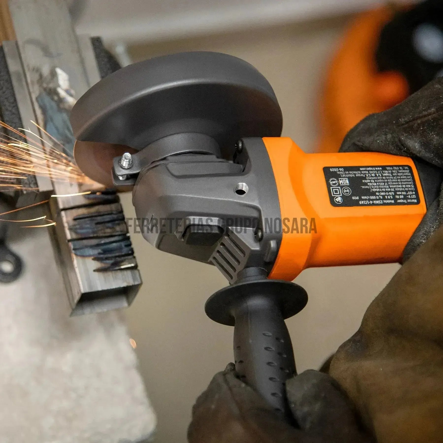 Esmeriladora angular 4-1/2" 800 W, profesional, Truper / 16683-